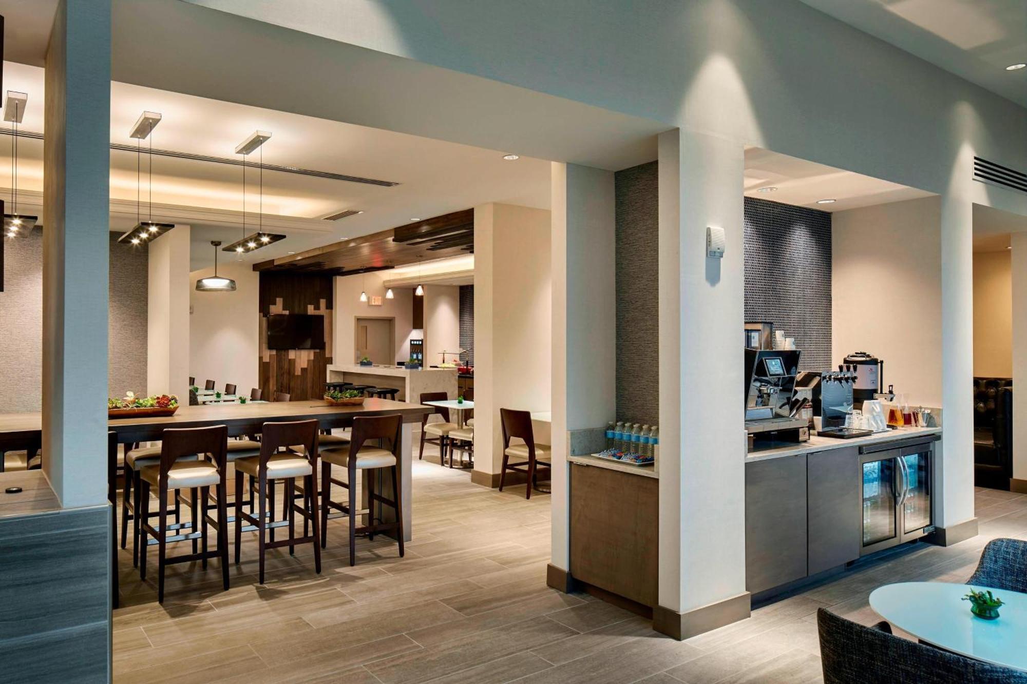 Marriott Cincinnati North Уэст-Честер Экстерьер фото